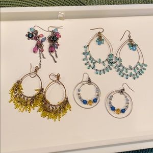 Earring bundle of 4